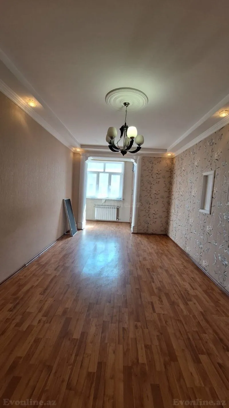 Satılır 2 otaqlı Mənzil Köhnə tikili 38 m² Memar Əcəmi m. - şəkil 2