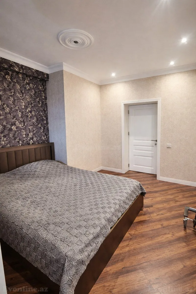 Satılır 2 otaqlı Mənzil Yeni tikili 65 m² 8 Noyabr m. - şəkil 7