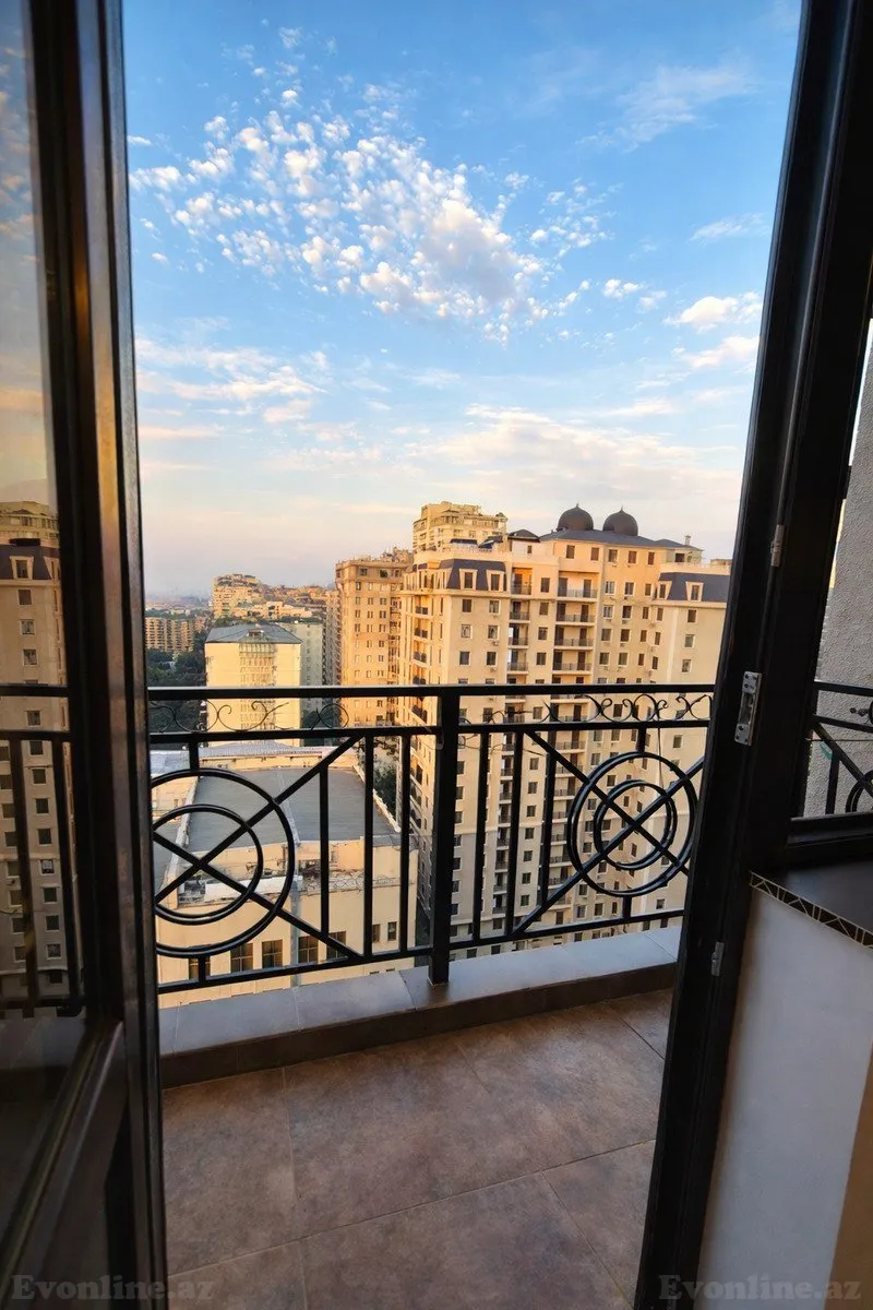 Satılır 2 otaqlı Mənzil Yeni tikili 65 m² 8 Noyabr m. - şəkil 10