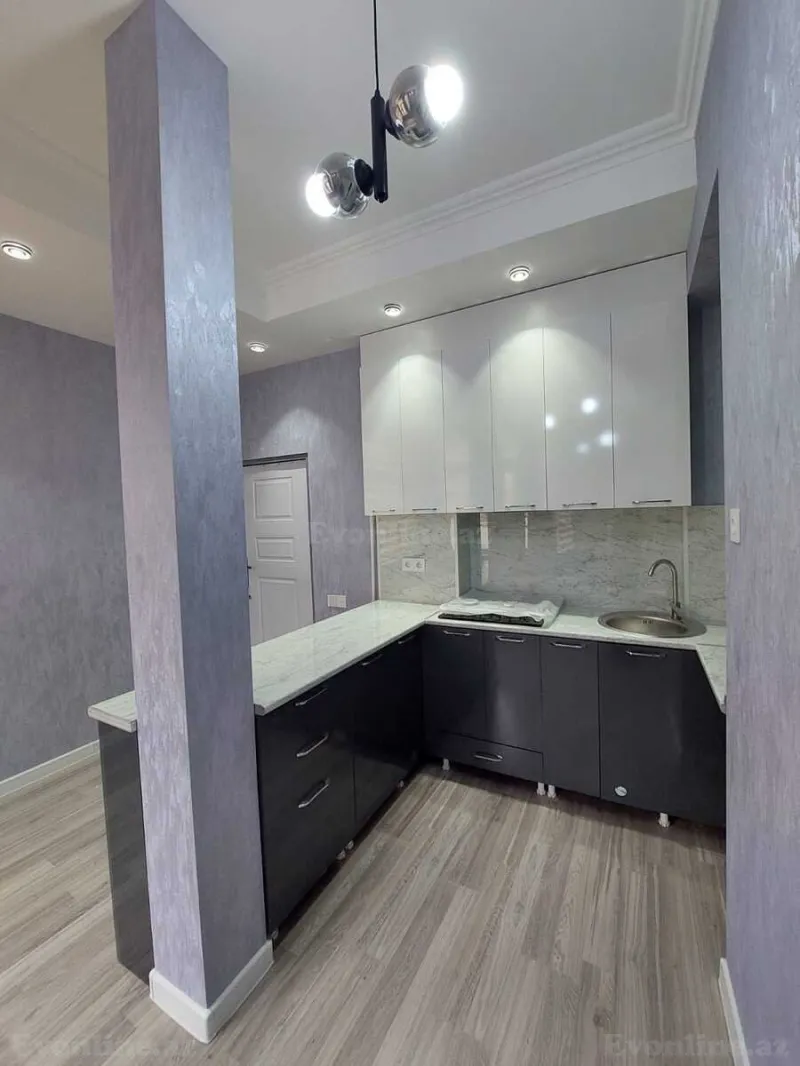 Satılır 2 otaqlı Mənzil Köhnə tikili 45 m² Sahil m. - şəkil 7