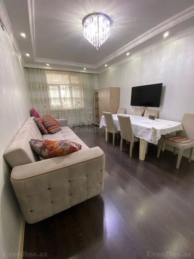 5 otaqlı Mənzil 115 m² Əhmədli Satılır