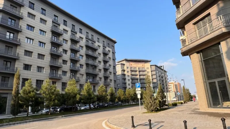 Satılır 2 otaqlı Mənzil Yeni tikili 90 m² Xətai r. - şəkil 2