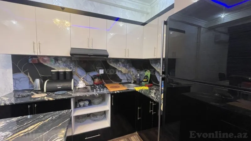 Kirayə verilir 2 otaqlı Mənzil Yeni tikili 75 m² Sabunçu r. - şəkil 9