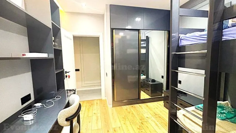 Satılır 5 otaqlı Mənzil Köhnə tikili 130 m² Yeni Yasamal - şəkil 8