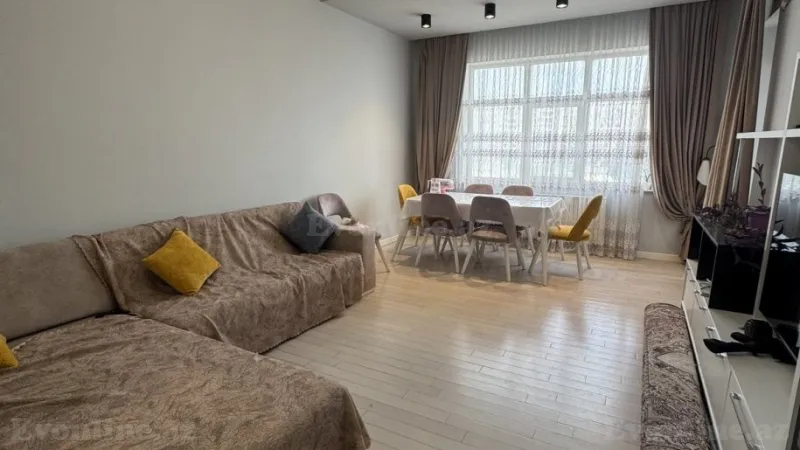 Satılır 3 otaqlı Mənzil Yeni tikili 82 m² Həzi Aslanov m. - şəkil 2