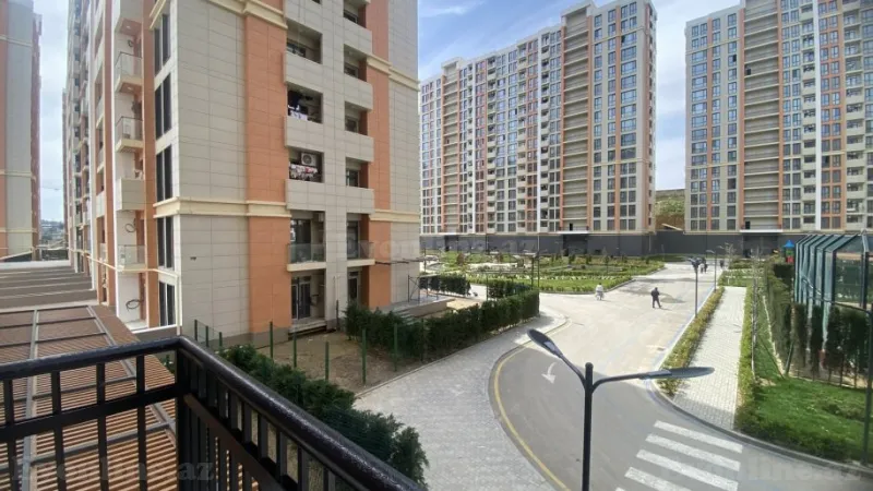 Satılır 3 otaqlı Mənzil Yeni tikili 71.2 m² Yasamal r. - şəkil 2