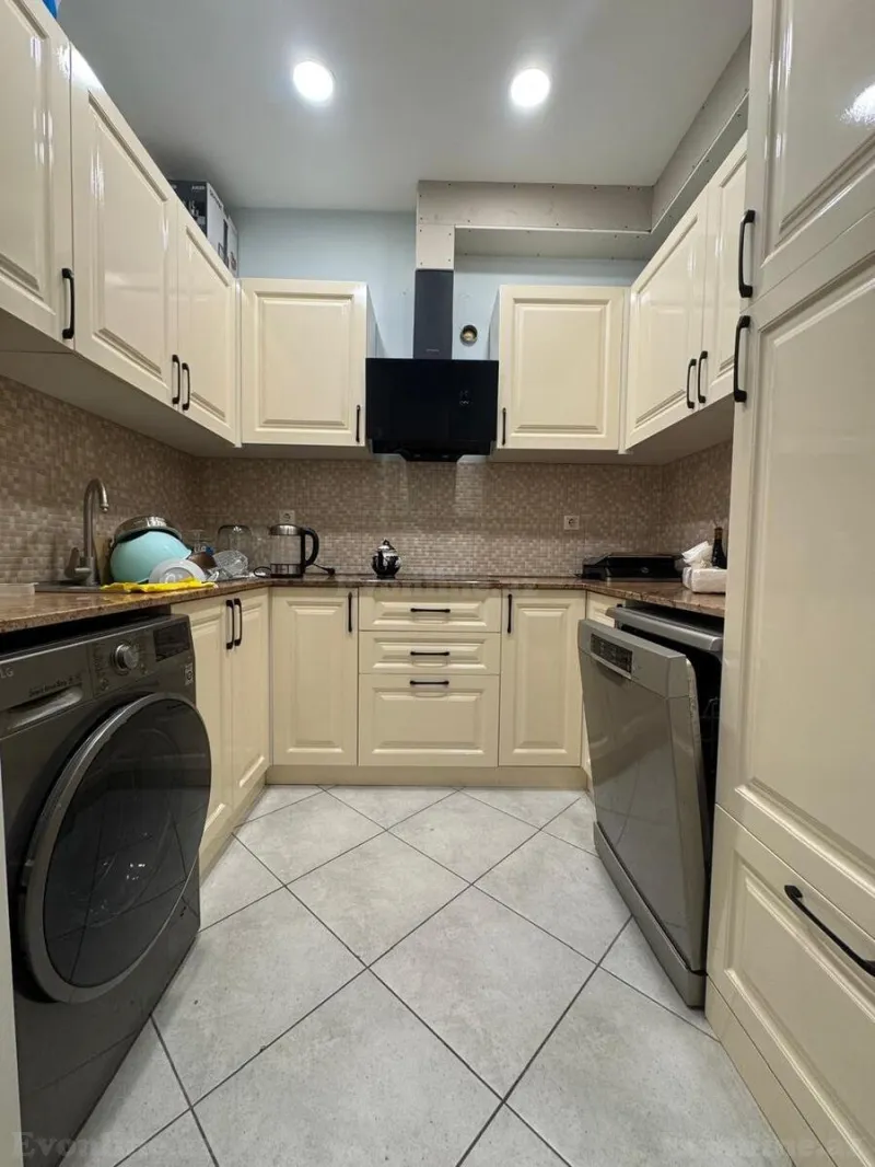 Satılır 3 otaqlı Mənzil Yeni tikili 82 m² Həzi Aslanov m. - şəkil 7