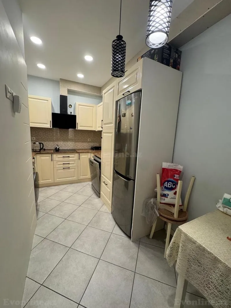 Satılır 3 otaqlı Mənzil Yeni tikili 82 m² Həzi Aslanov m. - şəkil 8