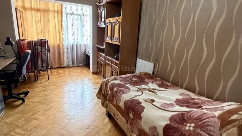 Satılır 3 otaqlı Mənzil Köhnə tikili 75 m² Əhmədli - şəkil 8