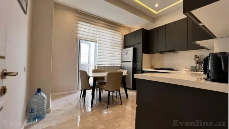 Kirayə verilir 2 otaqlı Mənzil Yeni tikili 75 m² Yeni Yasamal - şəkil 4