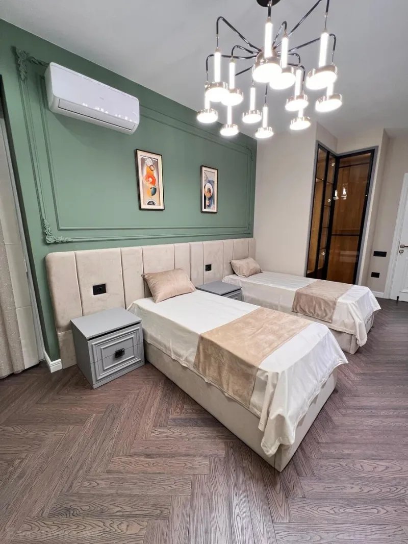 Satılır 3 otaqlı Mənzil Yeni tikili 91 m² Elmlər Akademiyası m. - şəkil 9