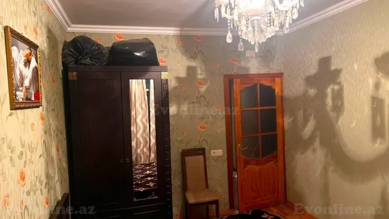 Satılır 3 otaqlı Mənzil Köhnə tikili 75 m² Həzi Aslanov m. - şəkil 2