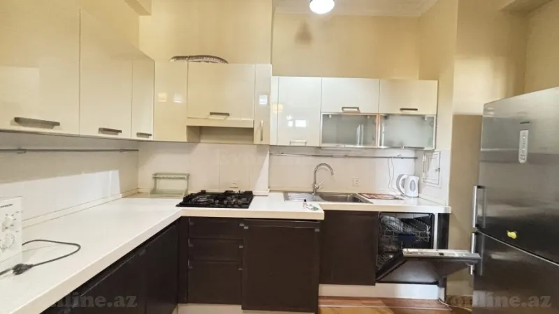 Kirayə verilir 3 otaqlı Mənzil Yeni tikili 110 m² Nəriman Nərimanov m. - şəkil 15