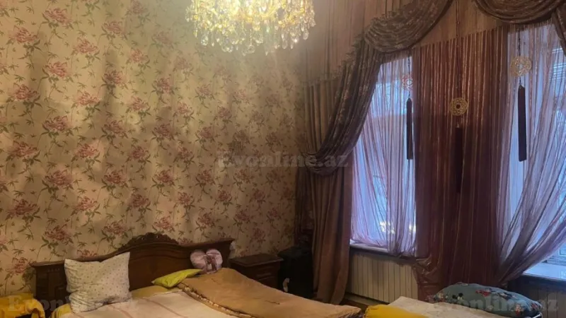 Satılır 9 otaqlı Mənzil Köhnə tikili 350 m² Sahil m. - şəkil 7