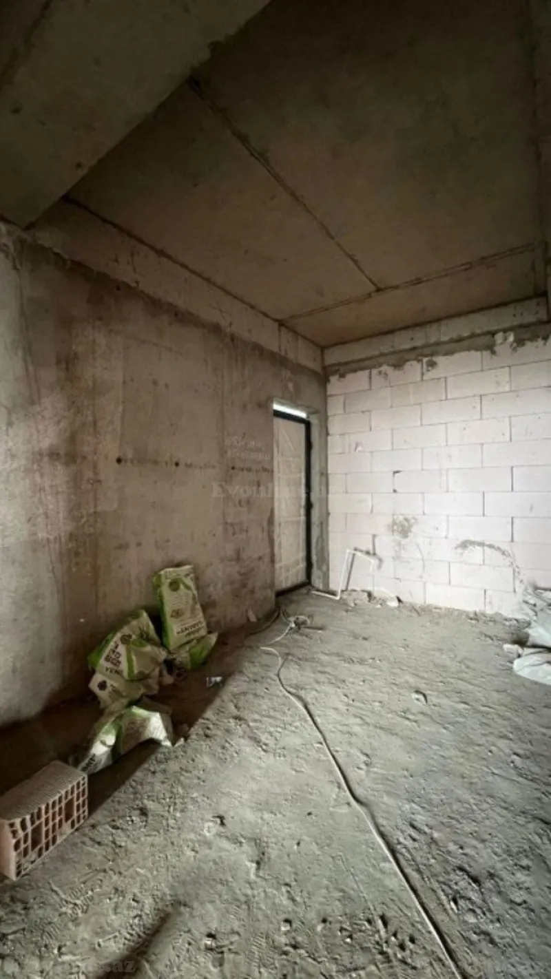 Satılır 2 otaqlı Mənzil Yeni tikili 77 m² 8 Noyabr m. - şəkil 3