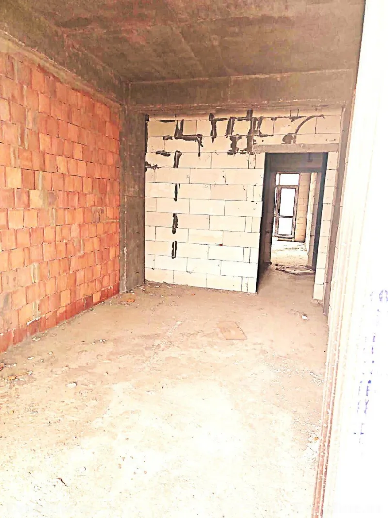 Satılır 3 otaqlı Mənzil Yeni tikili 87 m² Qara Qarayev m. - şəkil 3