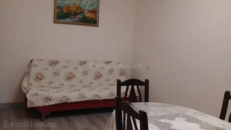 Bakı, Binəqədi r., Nəsimi m., 9-cu mikrorayonda 2 otaqlı mənzil kirayə verilir