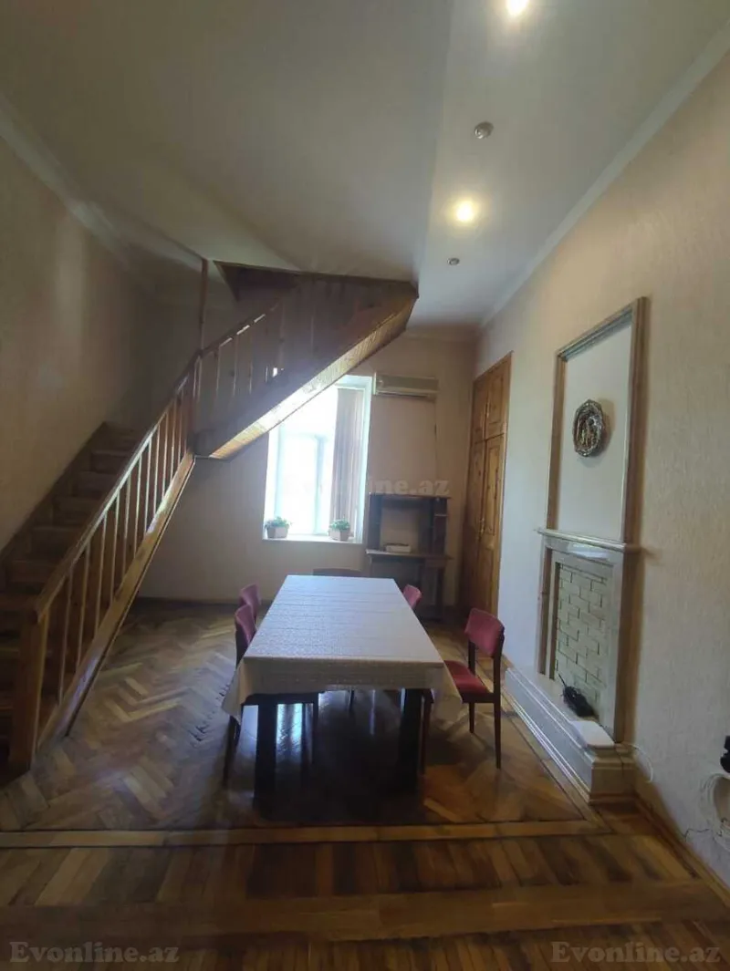 Kirayə verilir 4 otaqlı Mənzil Köhnə tikili 120 m² Sahil m. - şəkil 12
