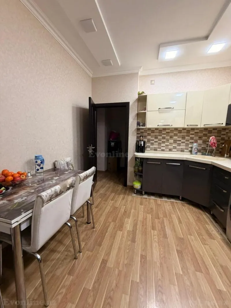 Satılır 3 otaqlı Mənzil Yeni tikili 80 m² Yasamal r. - şəkil 8