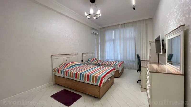 Kirayə verilir 3 otaqlı Mənzil Yeni tikili 170 m² 28 May m. - şəkil 11