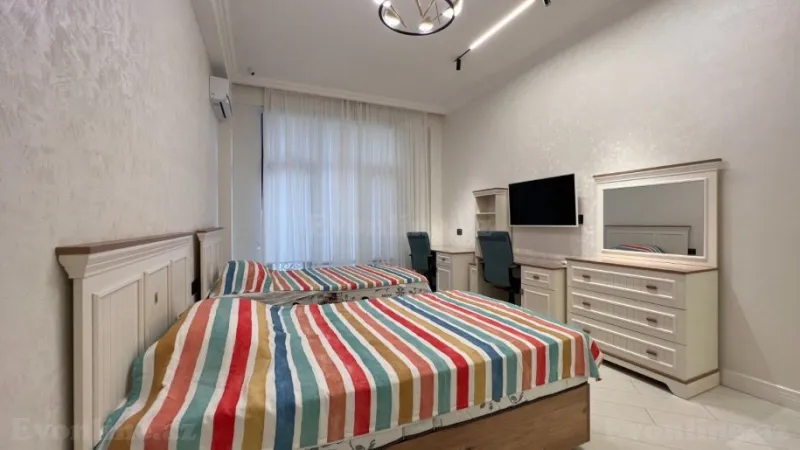 Kirayə verilir 3 otaqlı Mənzil Yeni tikili 170 m² 28 May m. - şəkil 14