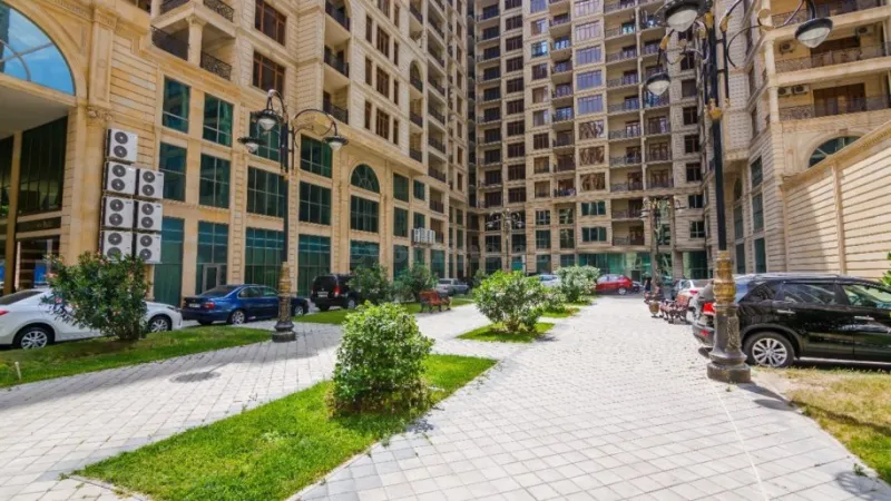 Kirayə verilir 3 otaqlı Mənzil Yeni tikili 170 m² 28 May m. - şəkil 26