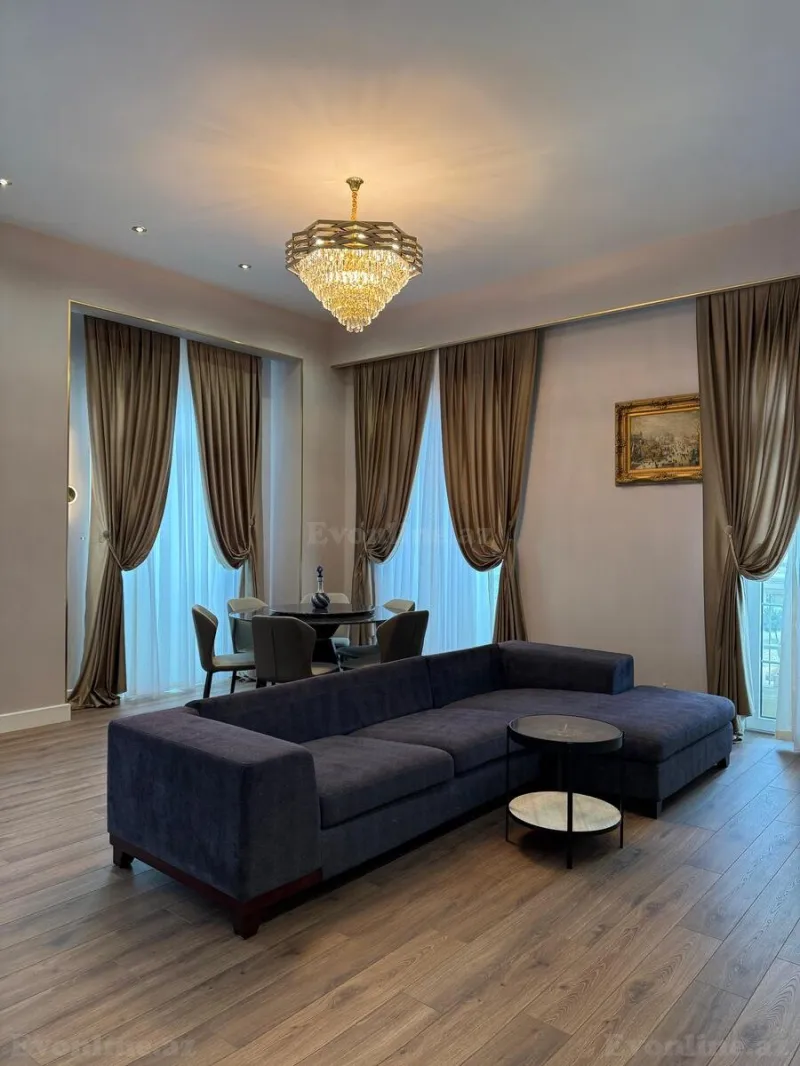 Kirayə verilir 3 otaqlı Mənzil Yeni tikili 160 m² Xətai r. - şəkil 2