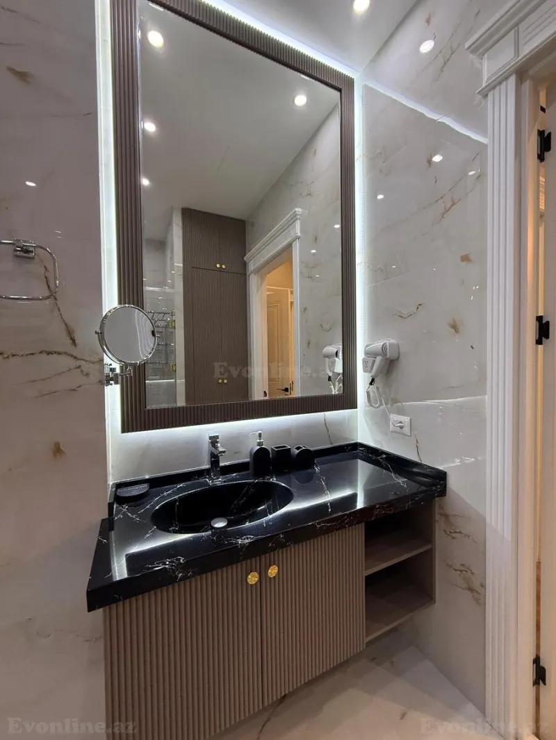 Kirayə verilir 3 otaqlı Mənzil Yeni tikili 160 m² Xətai r. - şəkil 15