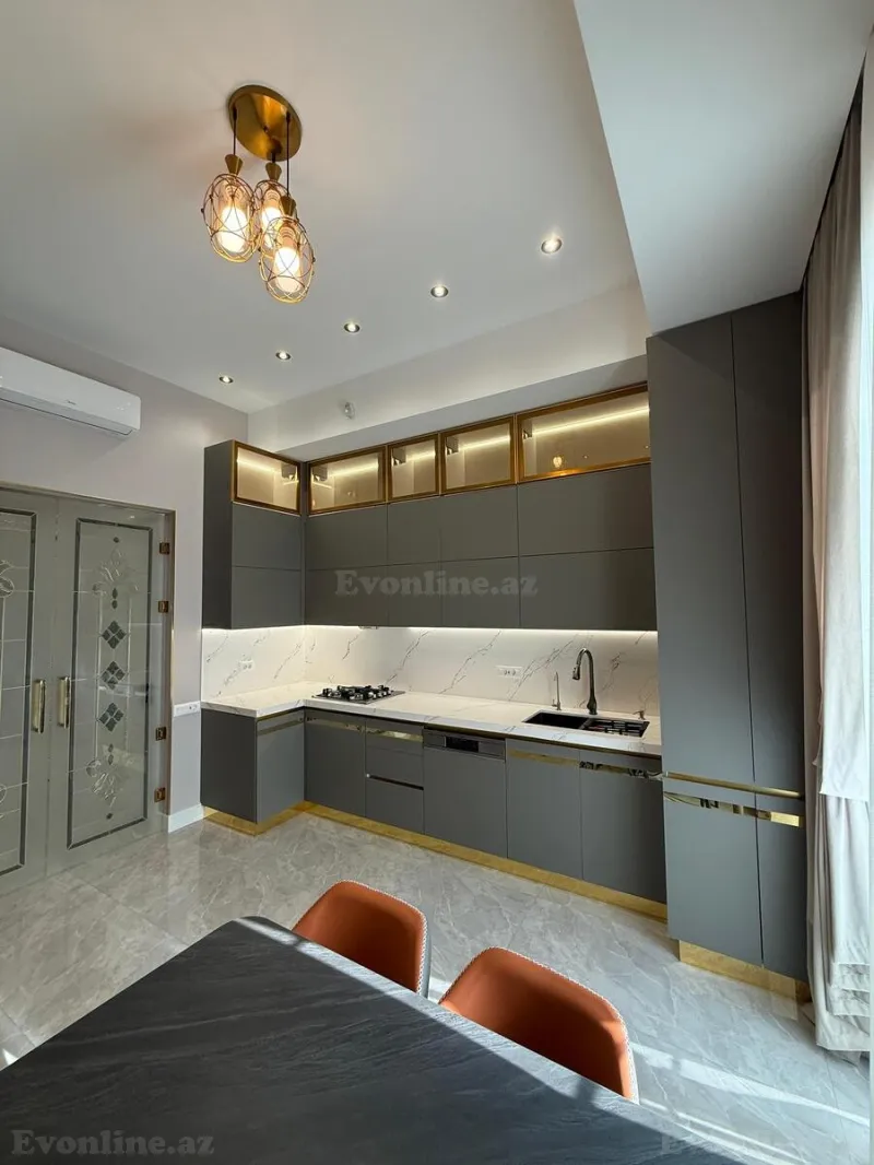 Kirayə verilir 3 otaqlı Mənzil Yeni tikili 160 m² Xətai r. - şəkil 19