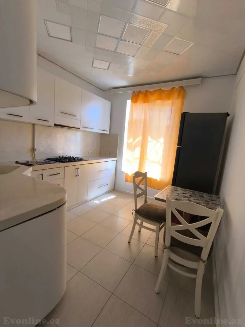 Kirayə verilir 3 otaqlı Mənzil Köhnə tikili 55 m² Nizami m. - şəkil 4