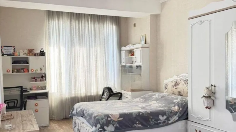 Satılır 4 otaqlı Mənzil Yeni tikili 160 m² 28 May m. - şəkil 6