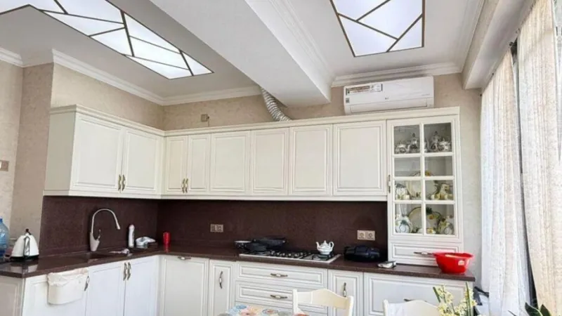 Satılır 4 otaqlı Mənzil Yeni tikili 160 m² 28 May m. - şəkil 13