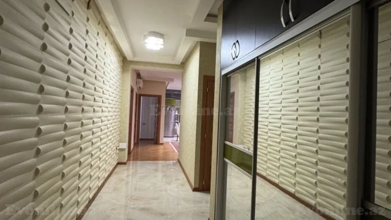 Satılır 3 otaqlı Mənzil Yeni tikili 165 m² Memar Əcəmi m. - şəkil 10