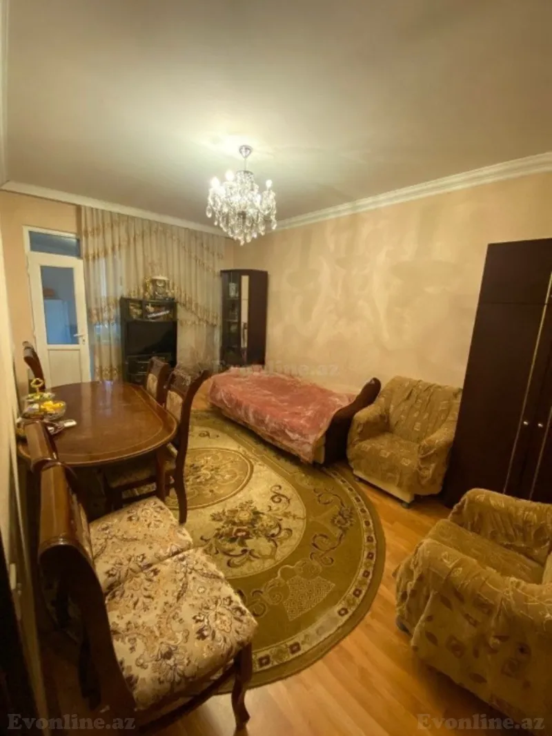 Satılır 3 otaqlı Mənzil Köhnə tikili 65 m² 9-cu mikrorayon - şəkil 2