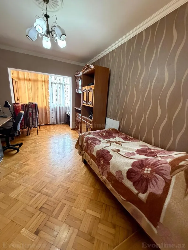 Satılır 3 otaqlı Mənzil Köhnə tikili 80 m² Əhmədli - şəkil 7