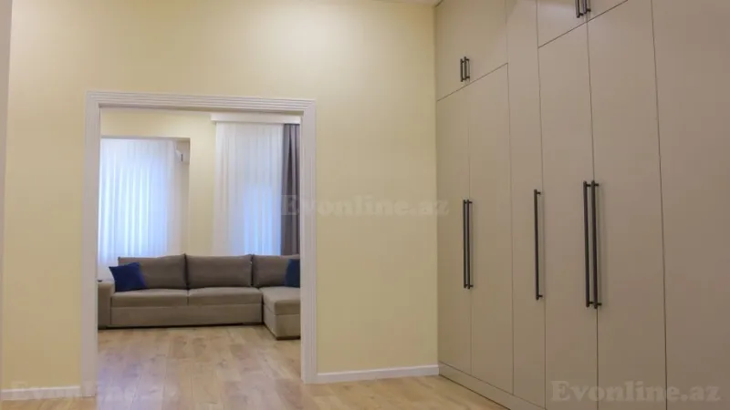 Kirayə verilir 3 otaqlı Mənzil Yeni tikili 137 m² Nəriman Nərimanov m. - şəkil 4