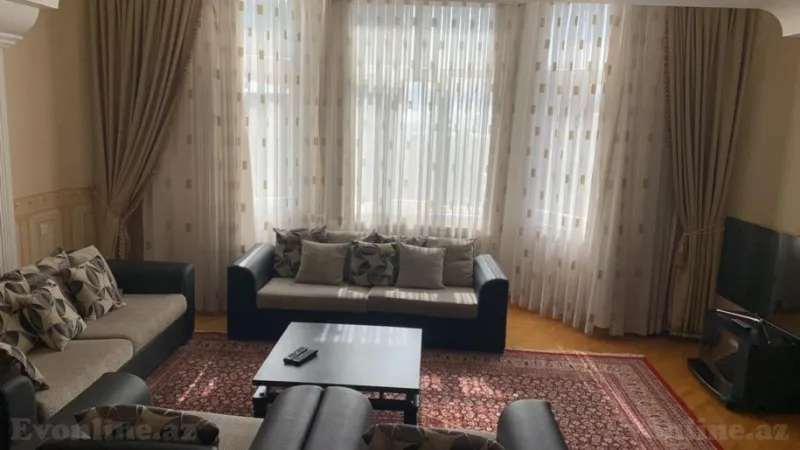 Kirayə verilir 4 otaqlı Mənzil Yeni tikili 200 m² Nizami m. - şəkil 12