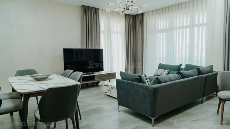 Kirayə verilir 2 otaqlı Mənzil Yeni tikili 70 m² 28 May m.