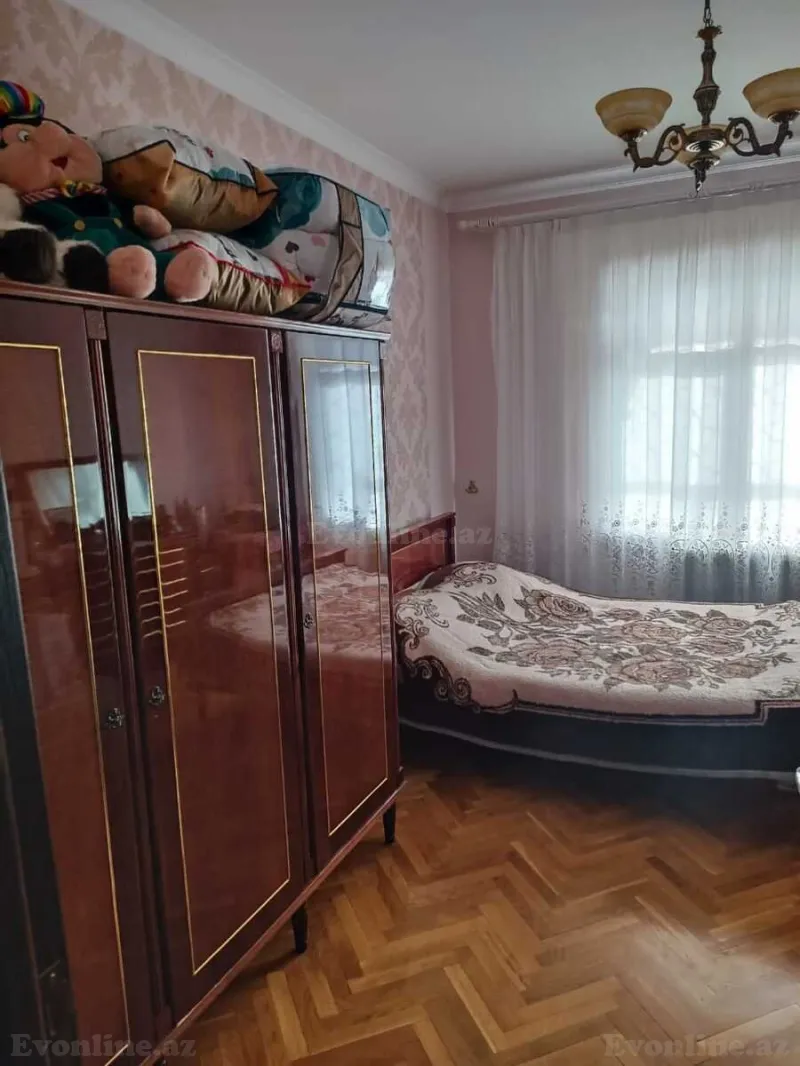 Satılır 5 otaqlı Mənzil Köhnə tikili 145 m² 8-ci mikrorayon - şəkil 5