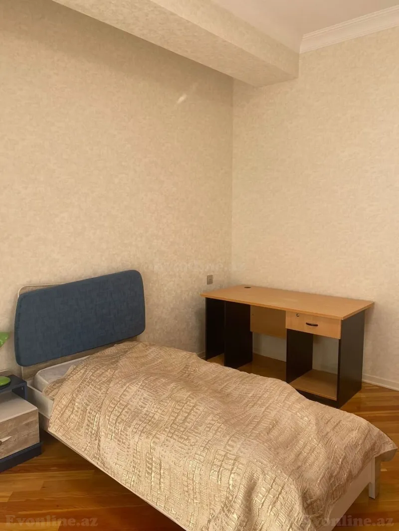 Kirayə verilir 3 otaqlı Mənzil Yeni tikili 155 m² Xətai m. - şəkil 13