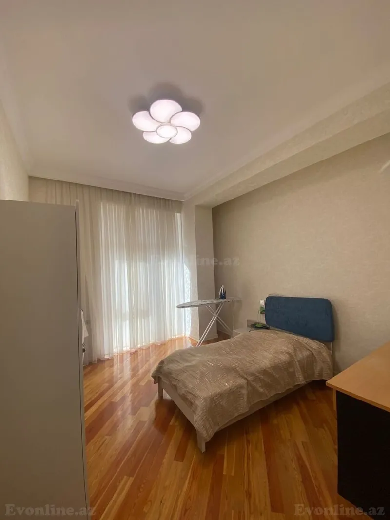 Kirayə verilir 3 otaqlı Mənzil Yeni tikili 155 m² Xətai m. - şəkil 14