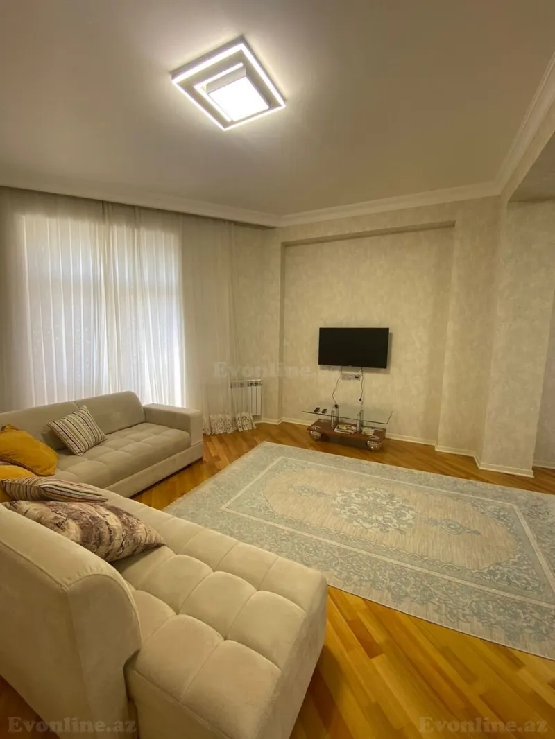 Kirayə verilir 3 otaqlı Mənzil Yeni tikili 155 m² Xətai m. - şəkil 15