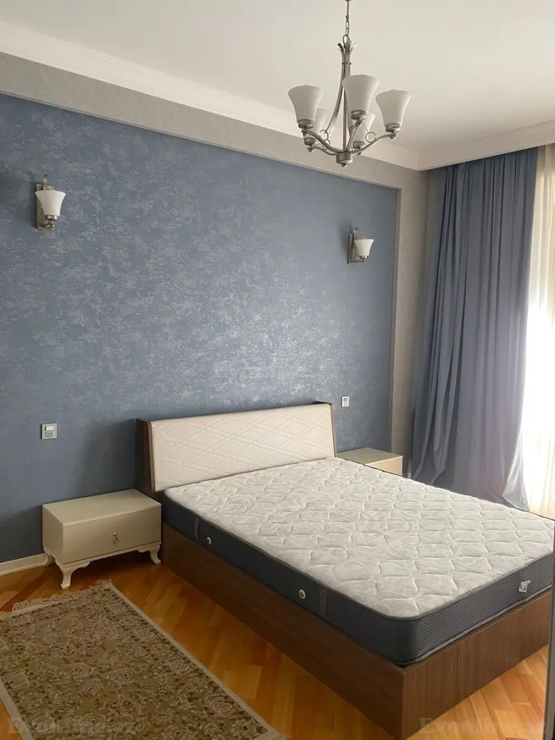 Kirayə verilir 3 otaqlı Mənzil Yeni tikili 155 m² Xətai m. - şəkil 17