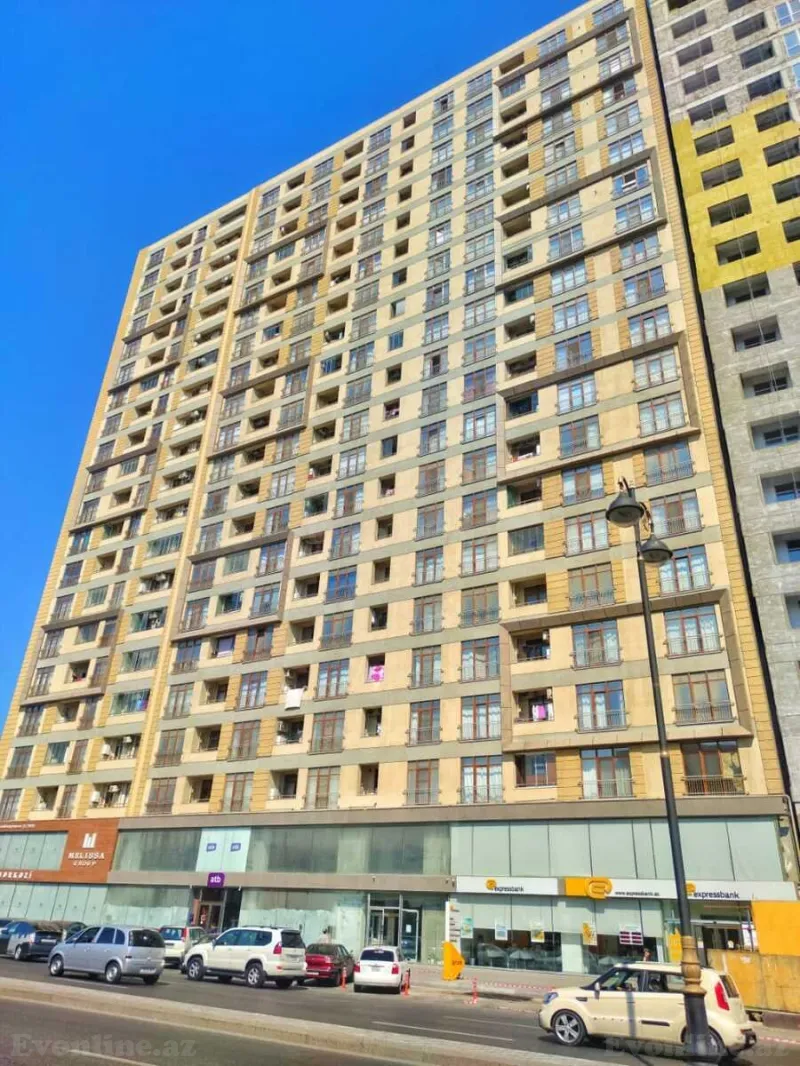 Bakı, Yasamal r., 20 Yanvar m.da 2 otaqlı mənzil satılır