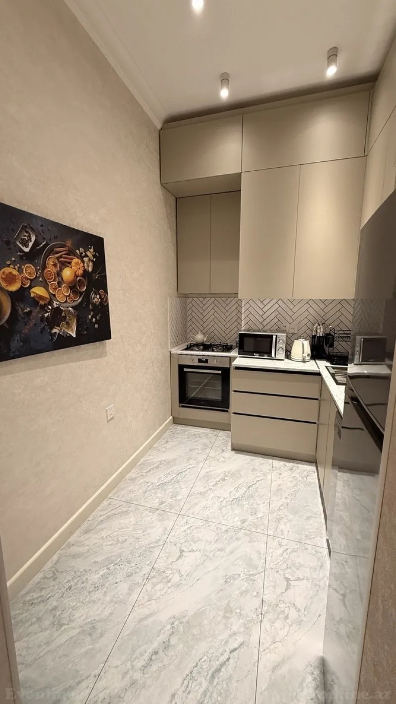 Kirayə verilir 2 otaqlı Mənzil Yeni tikili 70 m² 28 May m. - şəkil 5