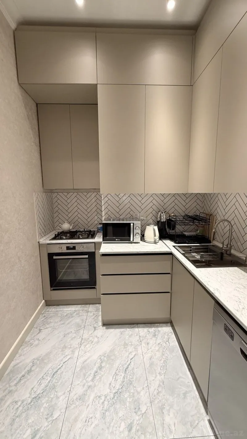Kirayə verilir 2 otaqlı Mənzil Yeni tikili 70 m² 28 May m. - şəkil 7