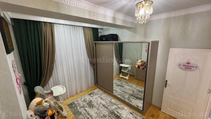 Satılır 3 otaqlı Mənzil Yeni tikili 135 m² 8-ci mikrorayon - şəkil 6