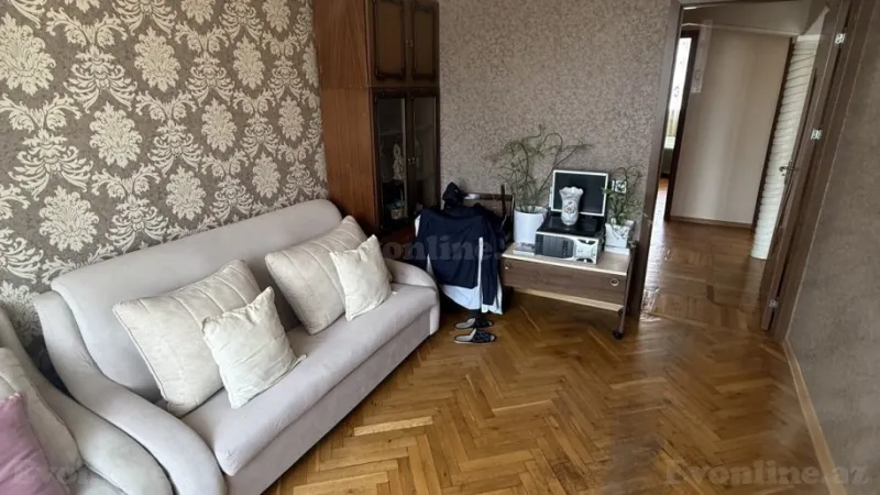 Satılır 3 otaqlı Mənzil Köhnə tikili 80 m² Yeni Yasamal - şəkil 9