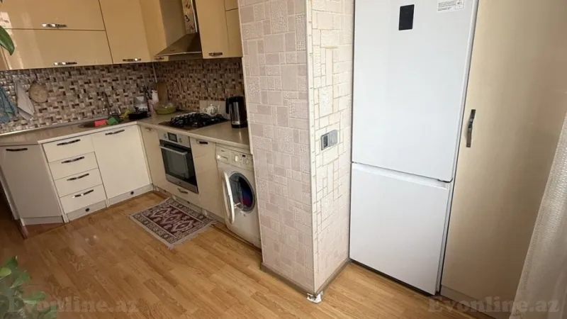 Satılır 3 otaqlı Mənzil Köhnə tikili 80 m² Yeni Yasamal - şəkil 13