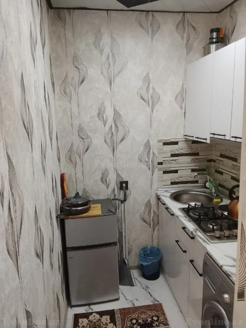 Satılır 2 otaqlı Mənzil Köhnə tikili 45 m² Yasamal - şəkil 4